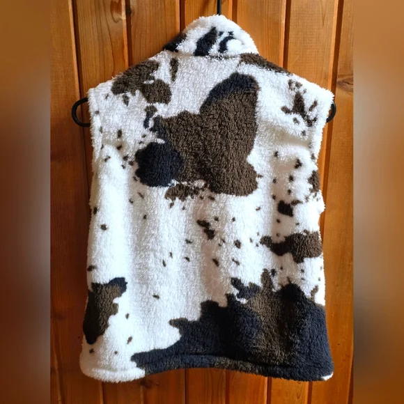 NWOT Women's Cow Print Fleece Vest - Picture 3 of 3